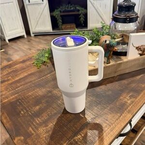 HydroJug 40 oz travel tumbler cream with Handle